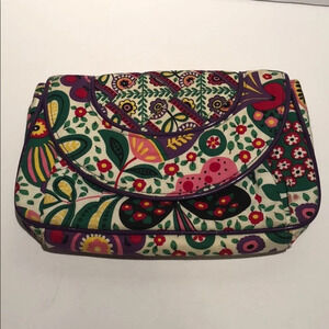 Vera Bradley clutch floral magnet closure